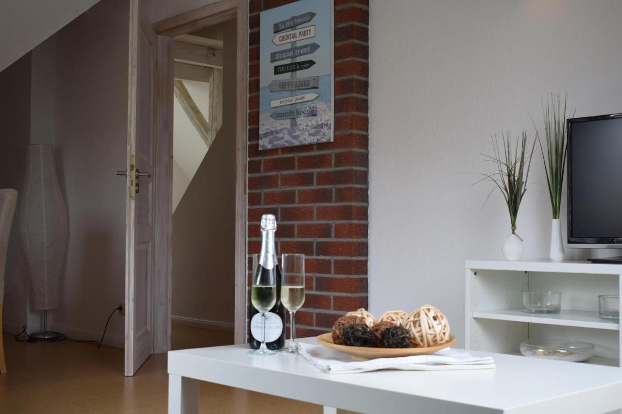 Ferienwohnung Hafenwestseite Neustadt Neustadt in Holstein Exterior photo